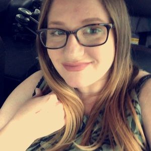 Meet your Posher, Mandy